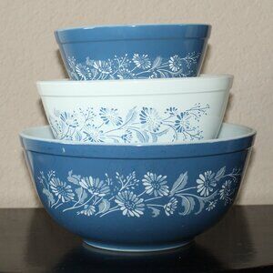 Vintage Pyrex Colonial Mist Mixing Bowl Set of 3 (401 - 403)